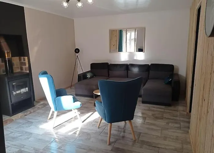 Avec Parking Et Wifi 度假居